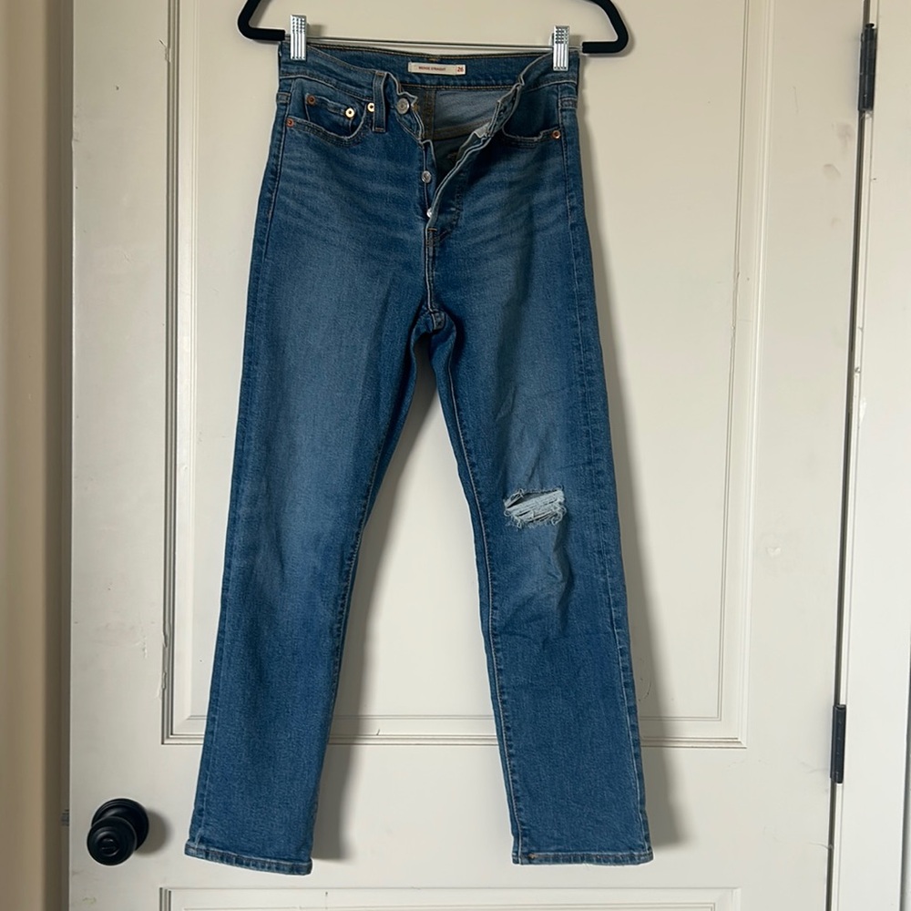 Levi’s Wedgie Straight
